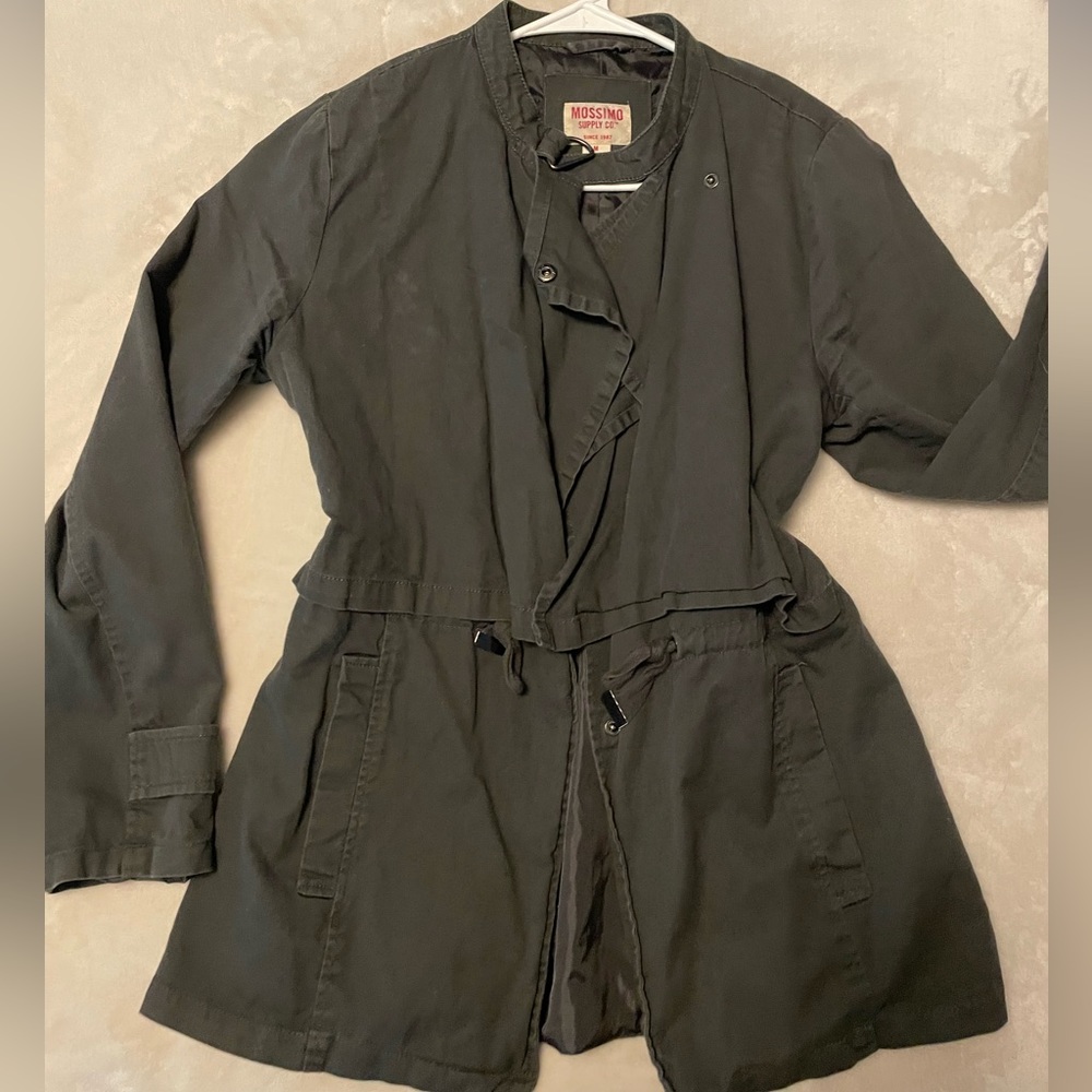 Lightweight jacket